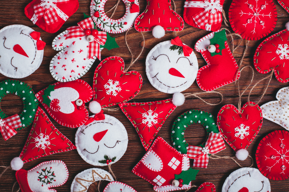 Cucito creativo di Natale: 7 cartamodelli gratis per i lavori natalizi