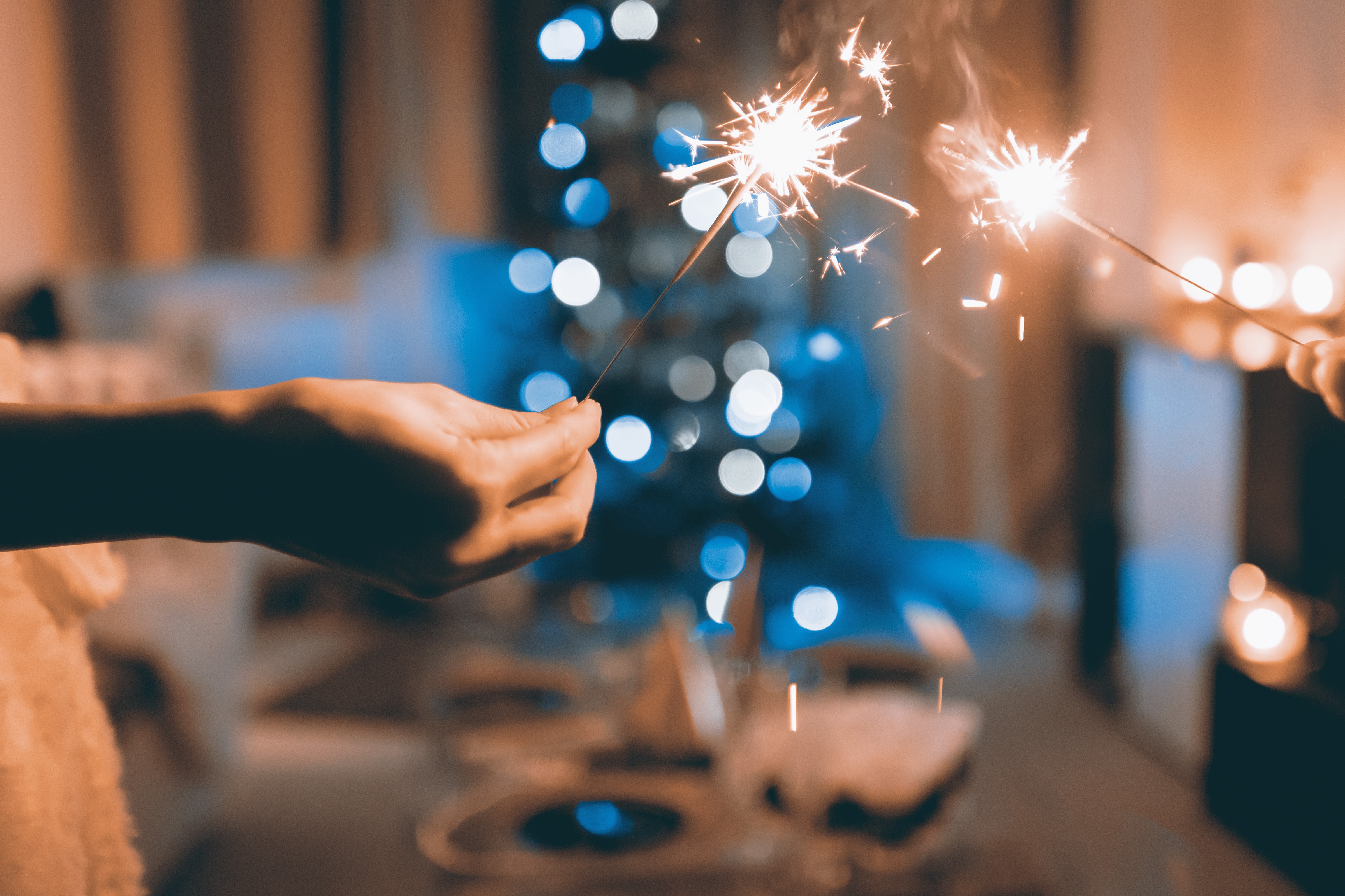 Come festeggiare il Capodanno a casa: 7 idee per la festa perfetta