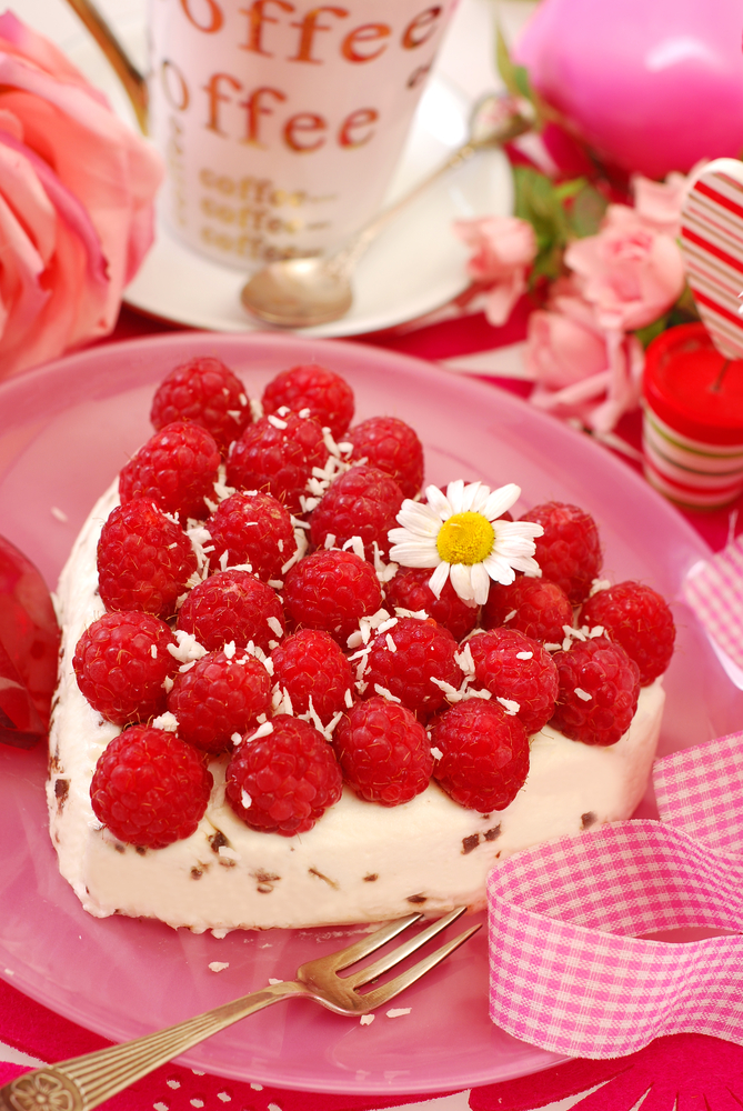 torte-san-valentino-decorate-panna-6.jpg