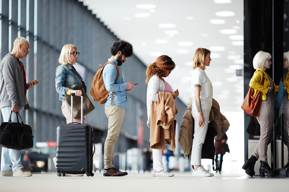 Controlli di sicurezza in aeroporto, 4 consigli per superarli senza disagi