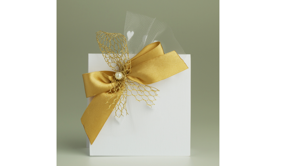 Invito matrimonio fai da te: come realizzarlo a basso costo