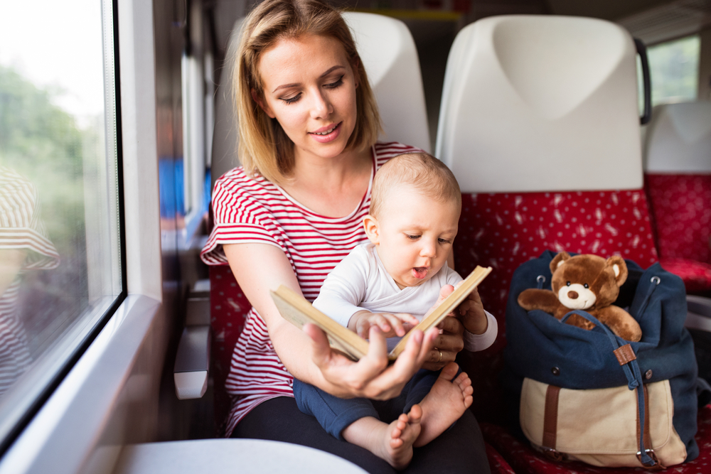 Viaggio in treno con i bambini: 5 consigli per spostarsi serenamente