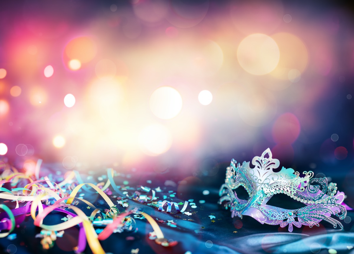Sognare il Carnevale: il significato di questo sogno
