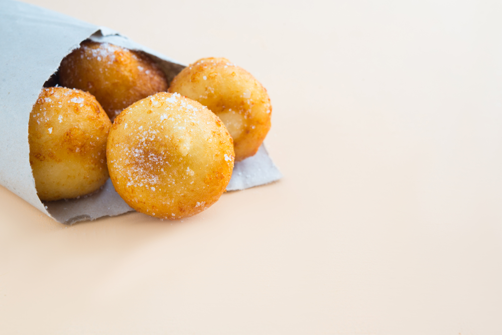 Frittelle ripiene alla ricotta: la ricetta dolce per Carnevale