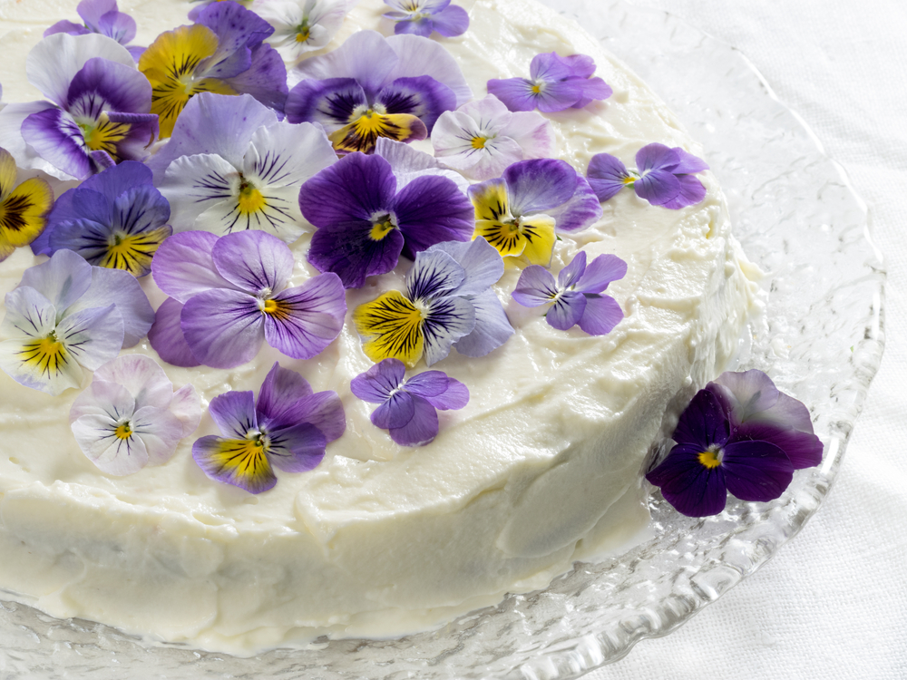 torte-decorate-panna-fiori-2.jpg