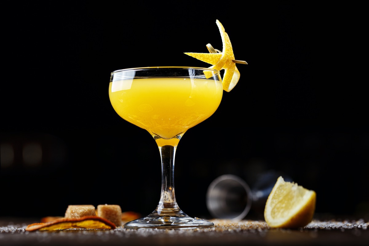 La ricetta dell'After Supper, cocktail giallo per l'8 marzo