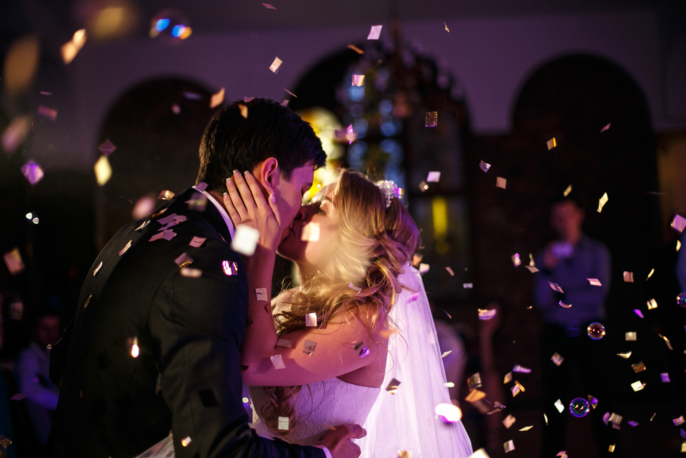 Matrimonio, la tradizione del primo ballo con la sposa