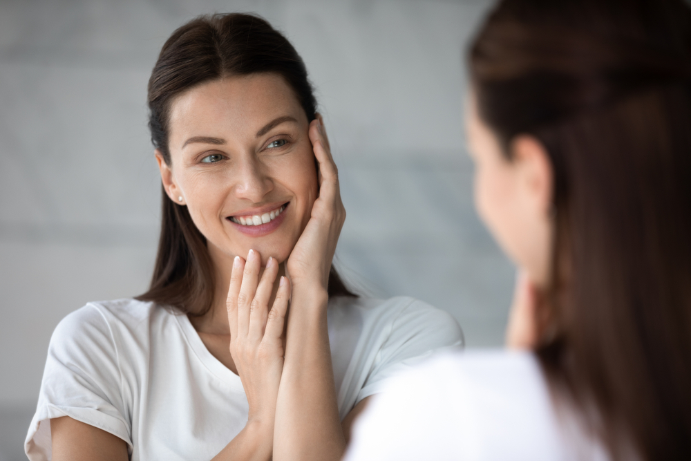 Consigli per smettere di toccarsi il viso