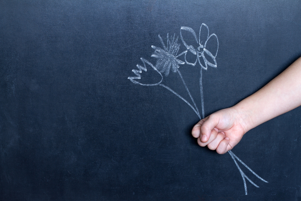 Lavoretti per le maestre: 2 idee creative per salutarle
