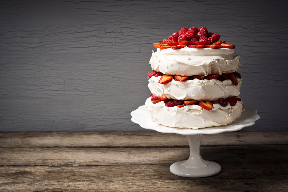 torte-decorate-panna-fragole-2.jpg