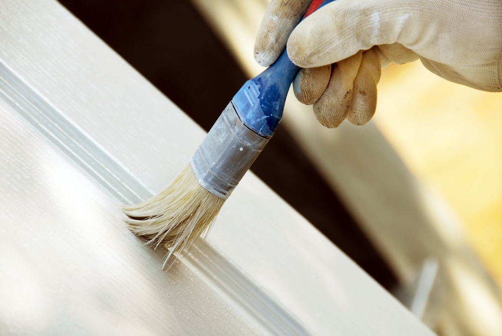 Come rinnovare le porte di legno interne senza smontarle