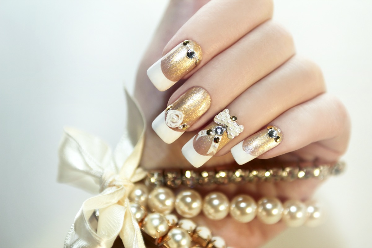 Nail-art-rose-2.jpg