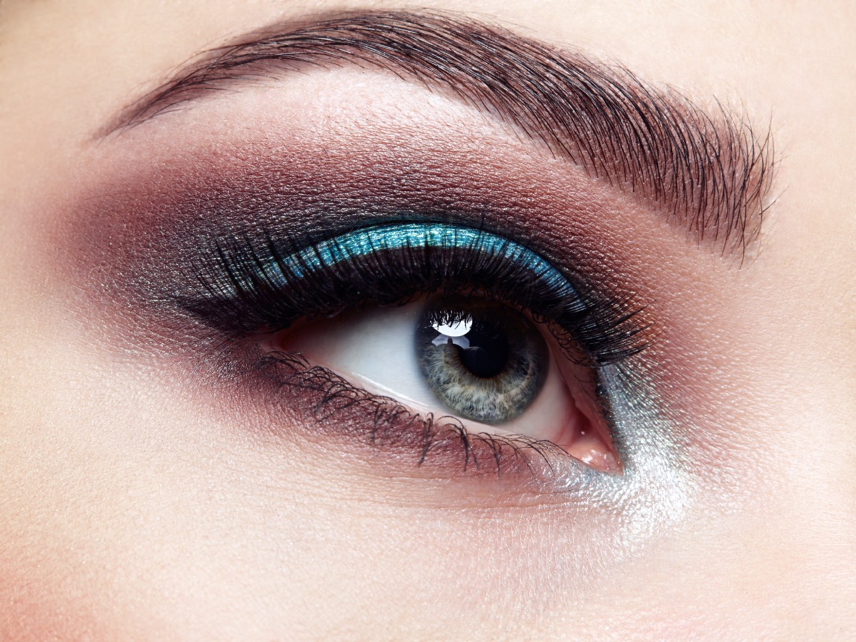 Smokey-eyes-trucco-occhi-azzurri-2.jpg