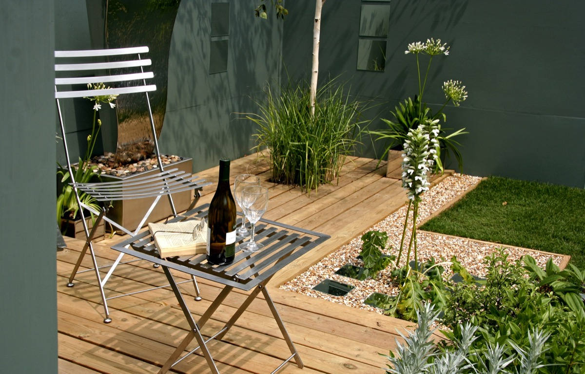 Arredamento-giardino-piccolo-1.jpg