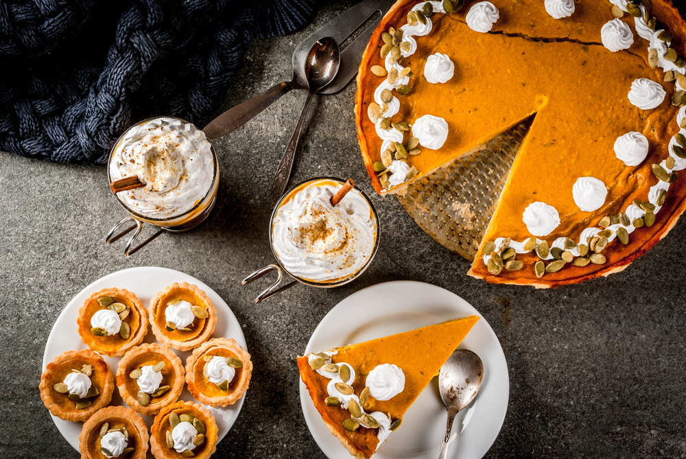 torte-autunnali-decorate-panna-1.jpg