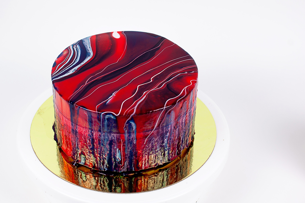torta-decorata-glassa-specchio-9.jpg