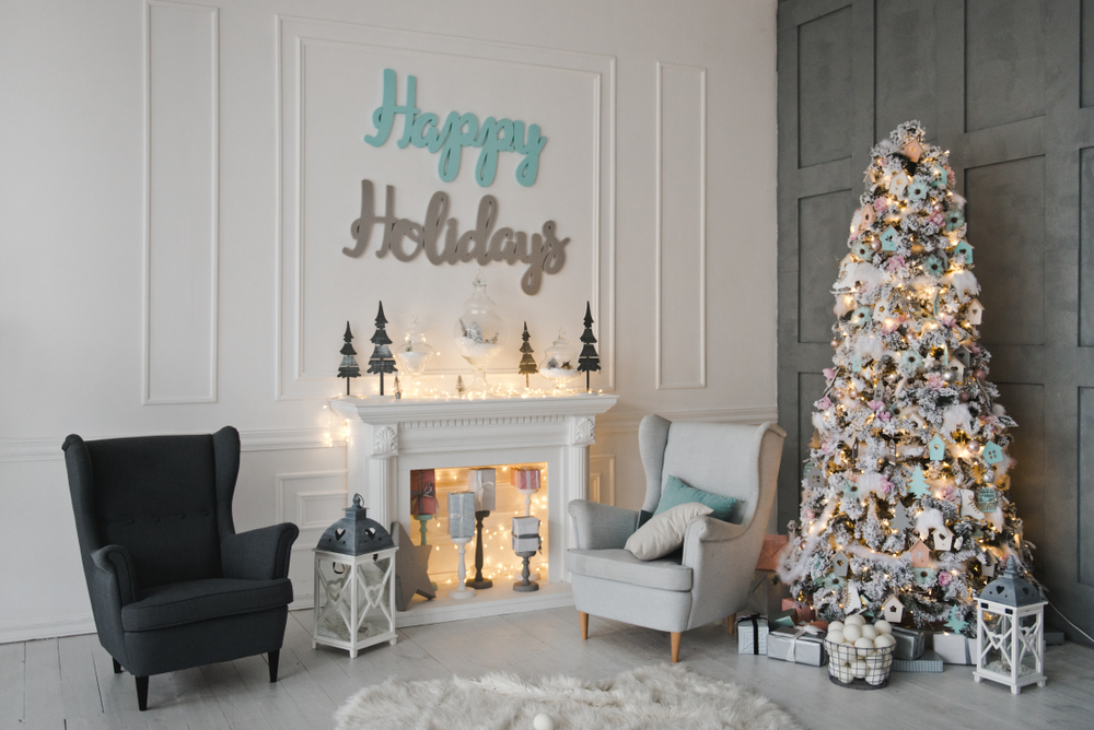 come-decorare-camino-natale-7.jpg