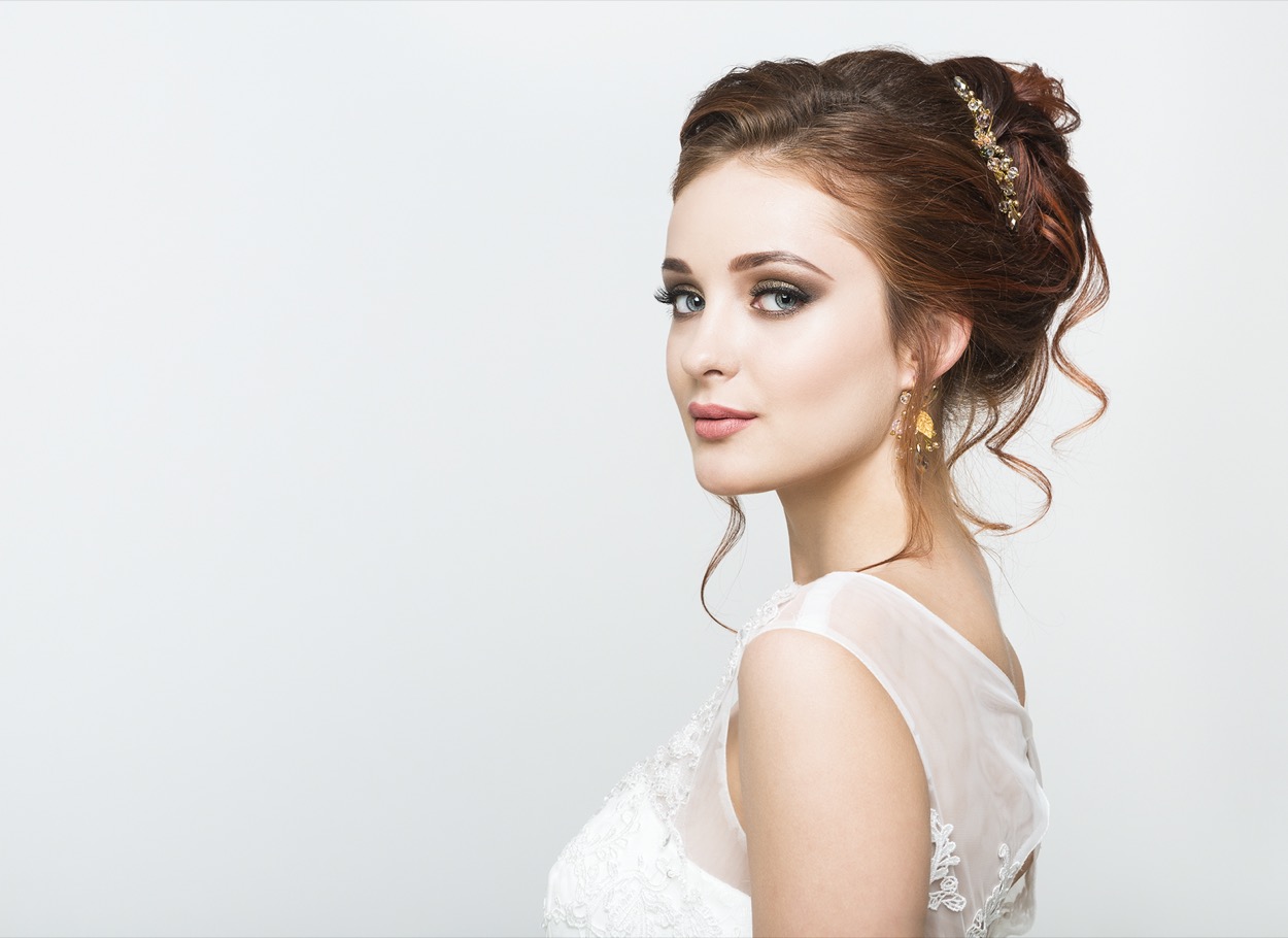 Trucco sposa naturale: il video tutorial per farlo da sole a casa