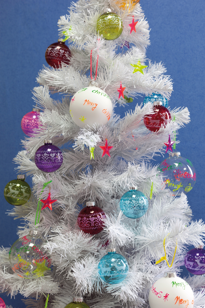 come-decorare-albero-natale-bianco-2.jpg