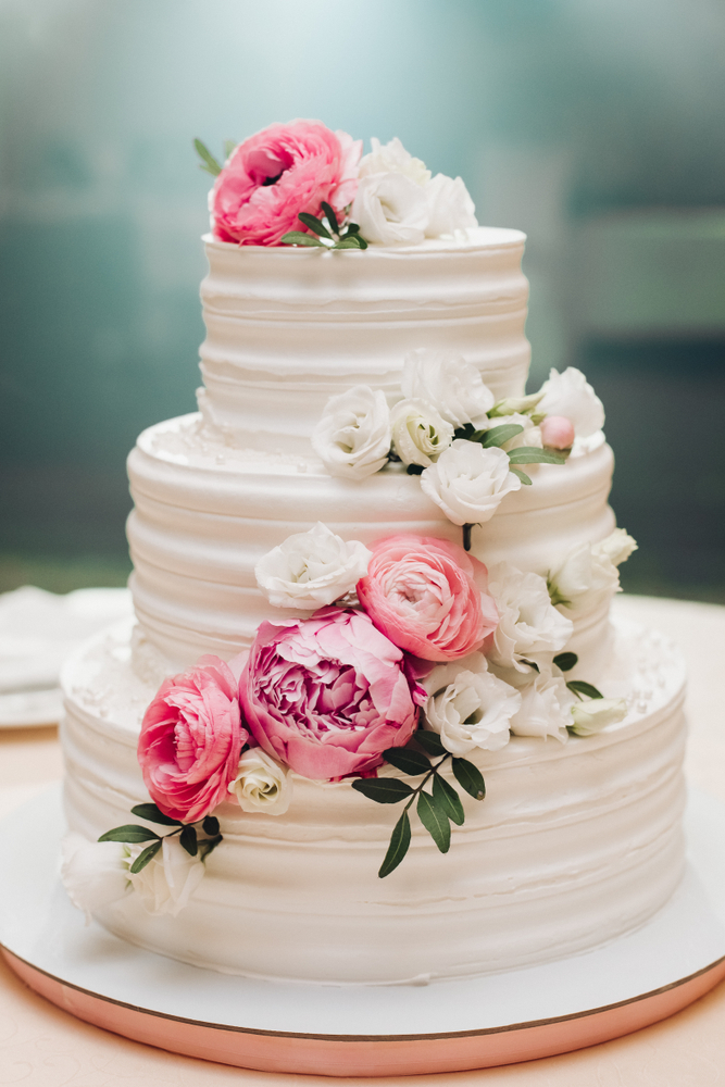 torte-decorate-fiori-freschi-1.jpg