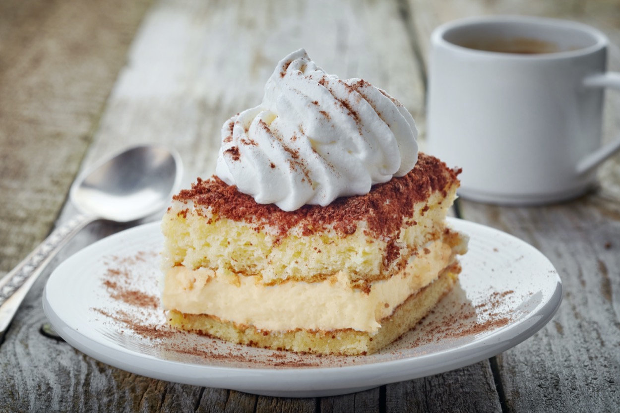Panettone avanzato con crema pasticcera: la ricetta del riciclo dolce