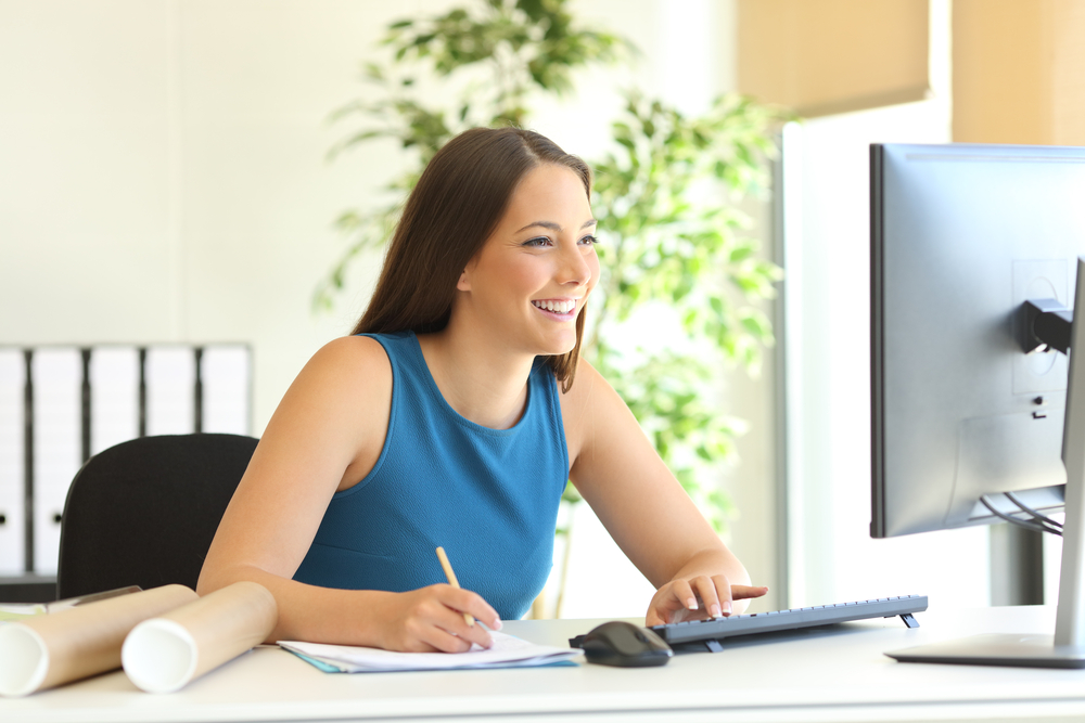 Come organizzare le icone sul desktop per vederlo ordinato: 5 consigli strategici