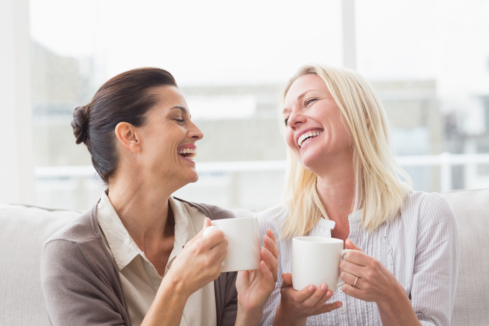 Festa della donna: 8 frasi famose da inviare all'amica del cuore