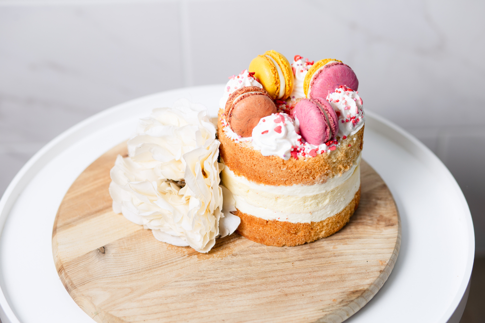torte-festa-donne-decorate-panna-5.jpg