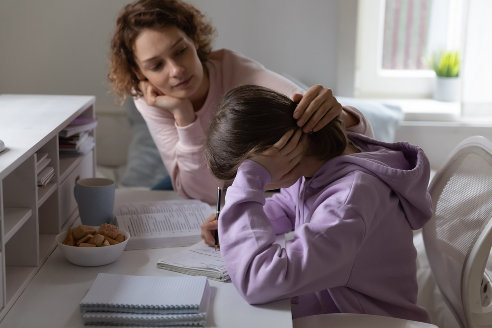 Come gestire l'ansia di tua figlia adolescente