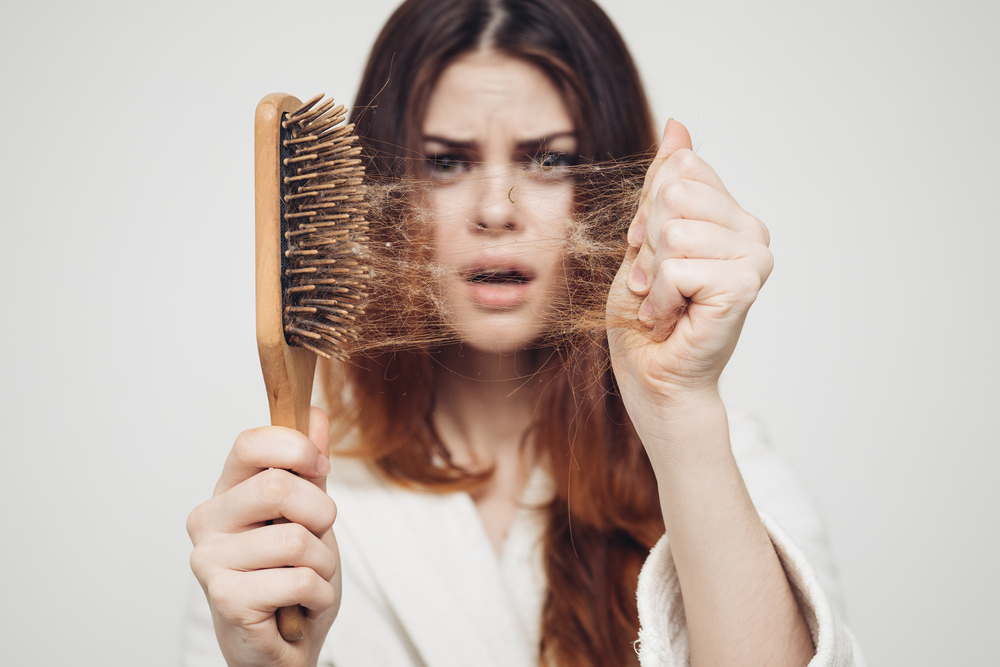 Come pulire spazzole per capelli