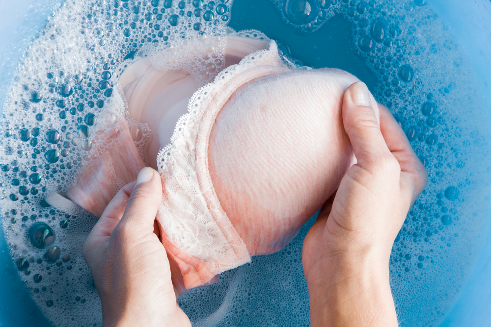 Come lavare il reggiseno