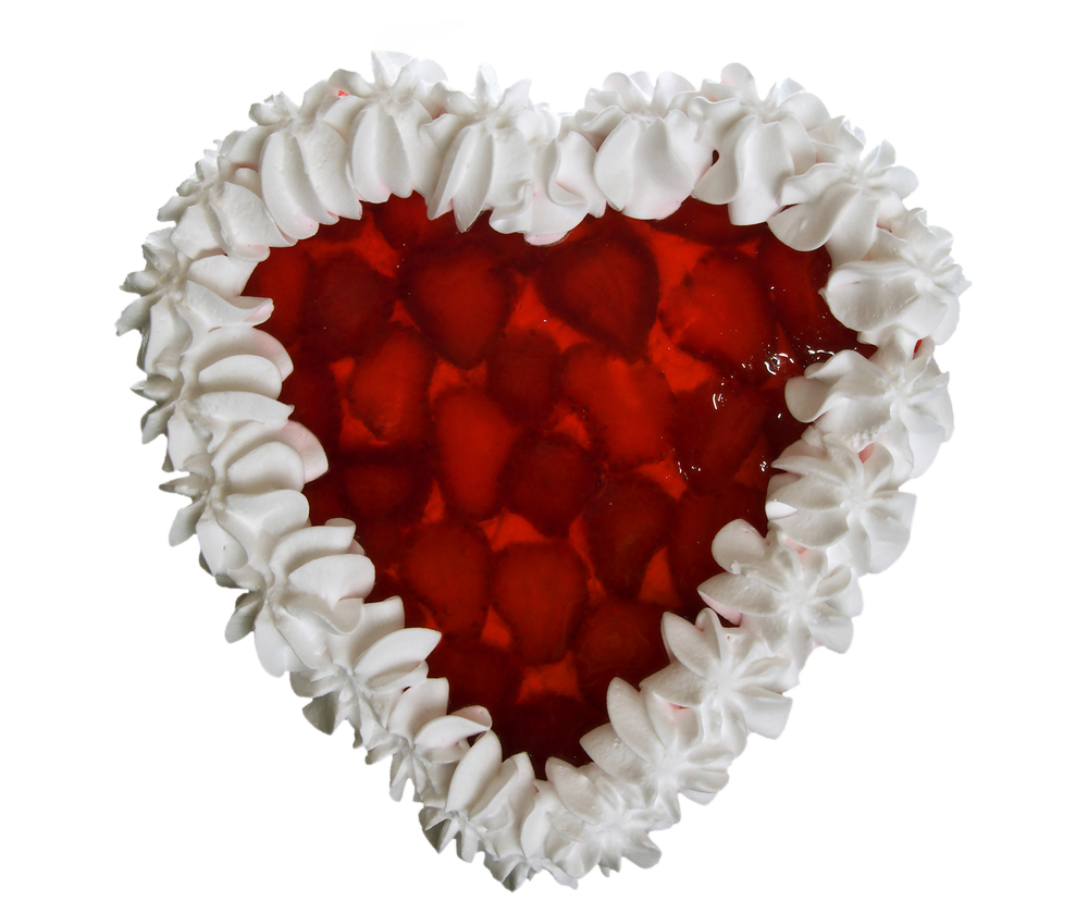 torte-forma-cuore-decorate-panna-7.jpg