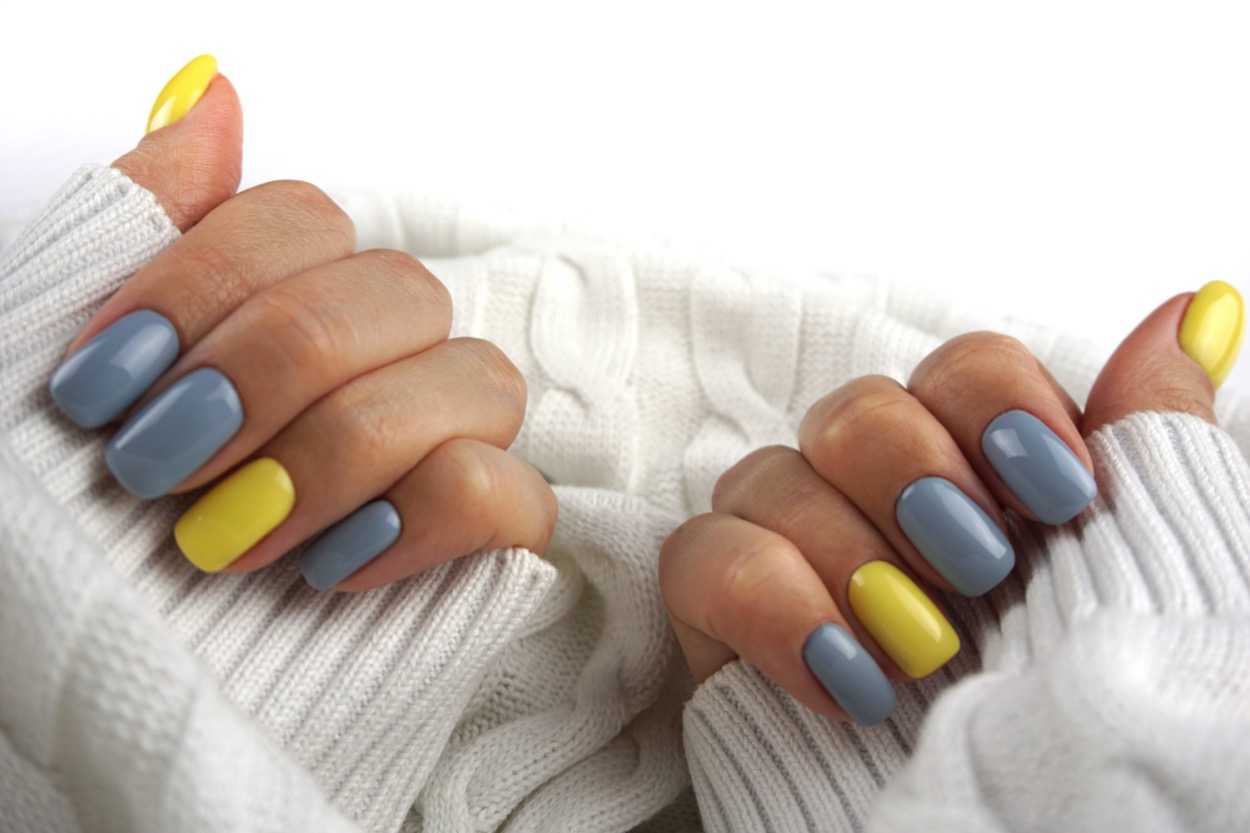 Nail-art-primavera-2021-design-shutterstock_1874352097.jpg