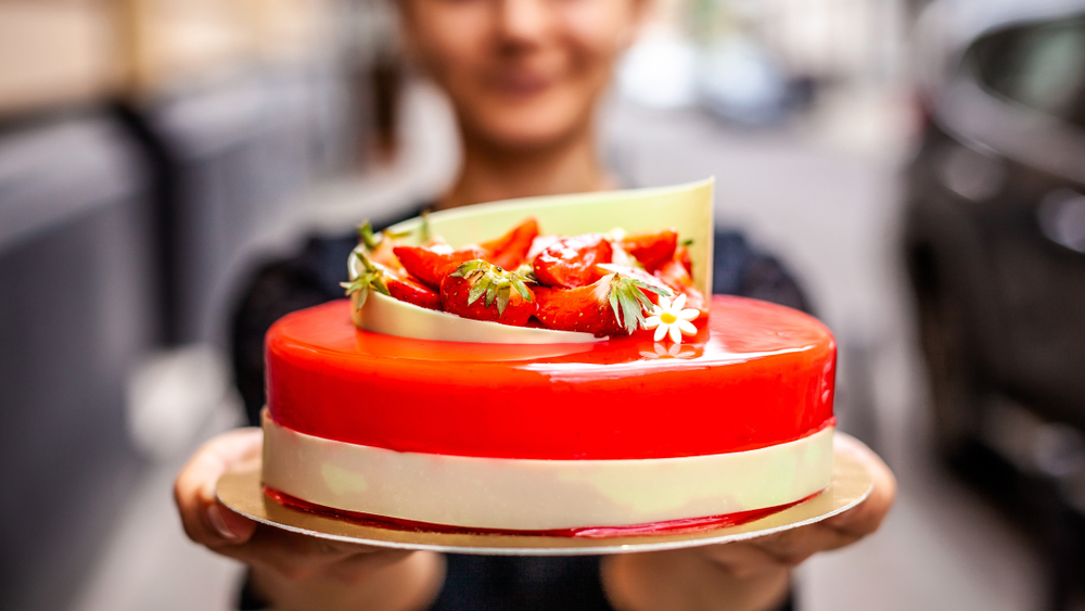 torte-decorate-fragole-3.jpg