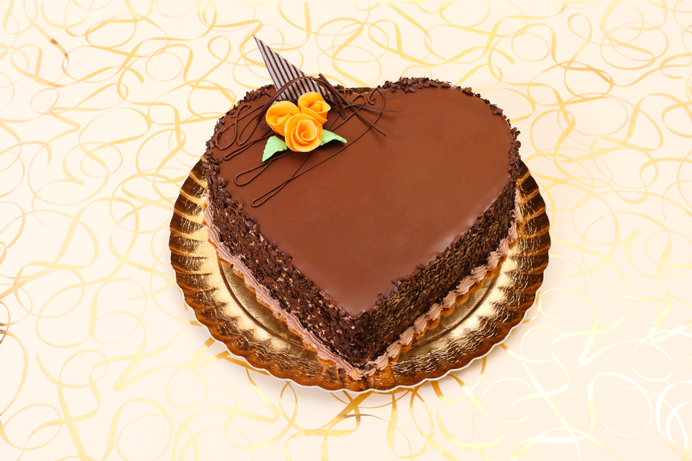 torte-forma-cuore-decorate-cioccolato-3.jpg