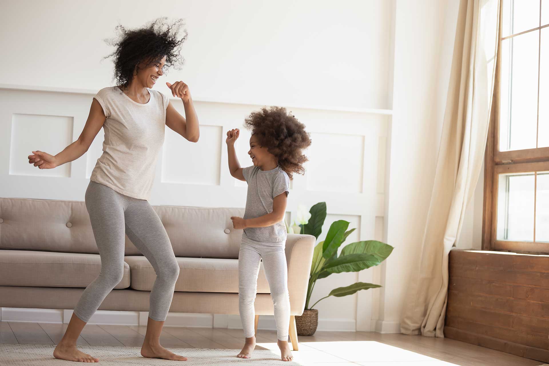 Canzoni estate 2021: i tormentoni da ascoltare