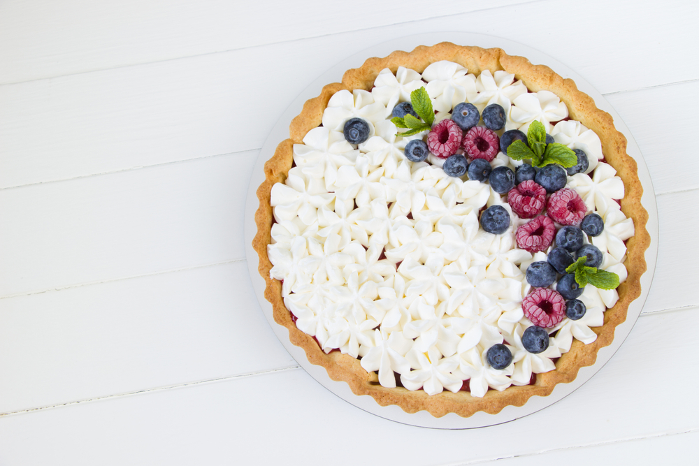 decorare-crostata-frutti-di-bosco-6.jpg