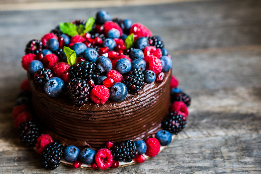torte-decorate-frutti-bosco-1.jpg