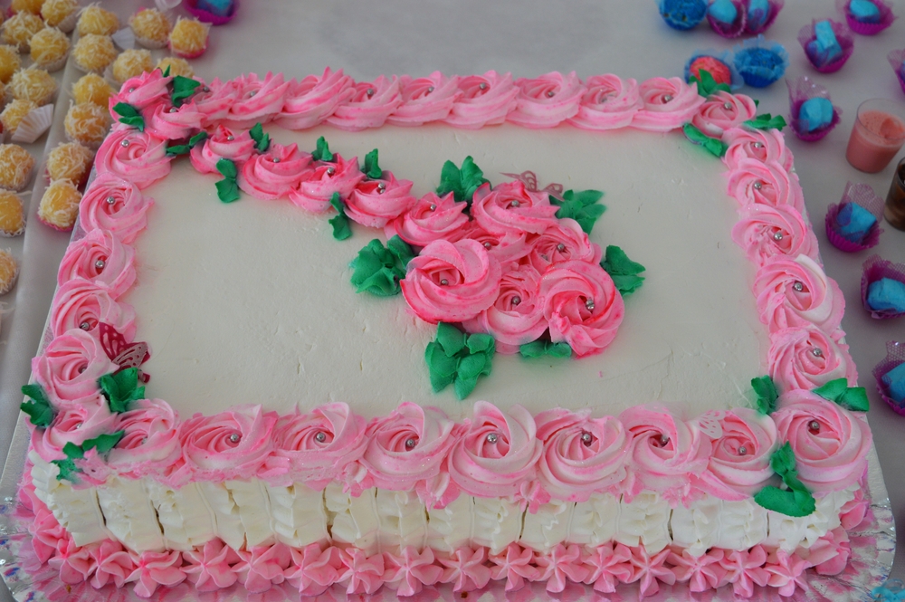 torte-rettangolari-decorate-panna-3.jpg