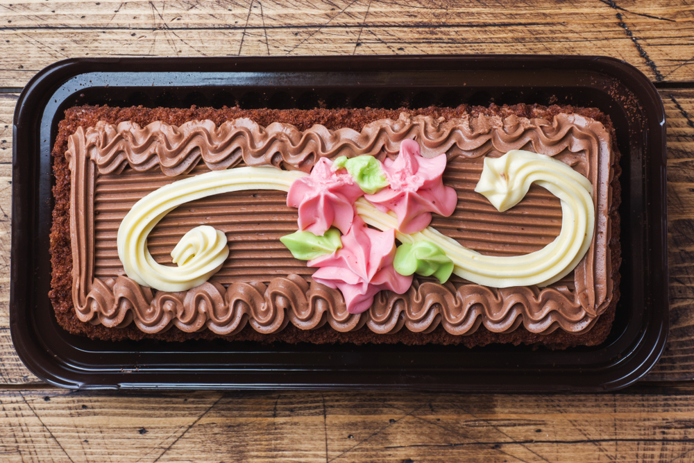Torte rettangolari decorate con il cioccolato: 7 idee per le decorazioni