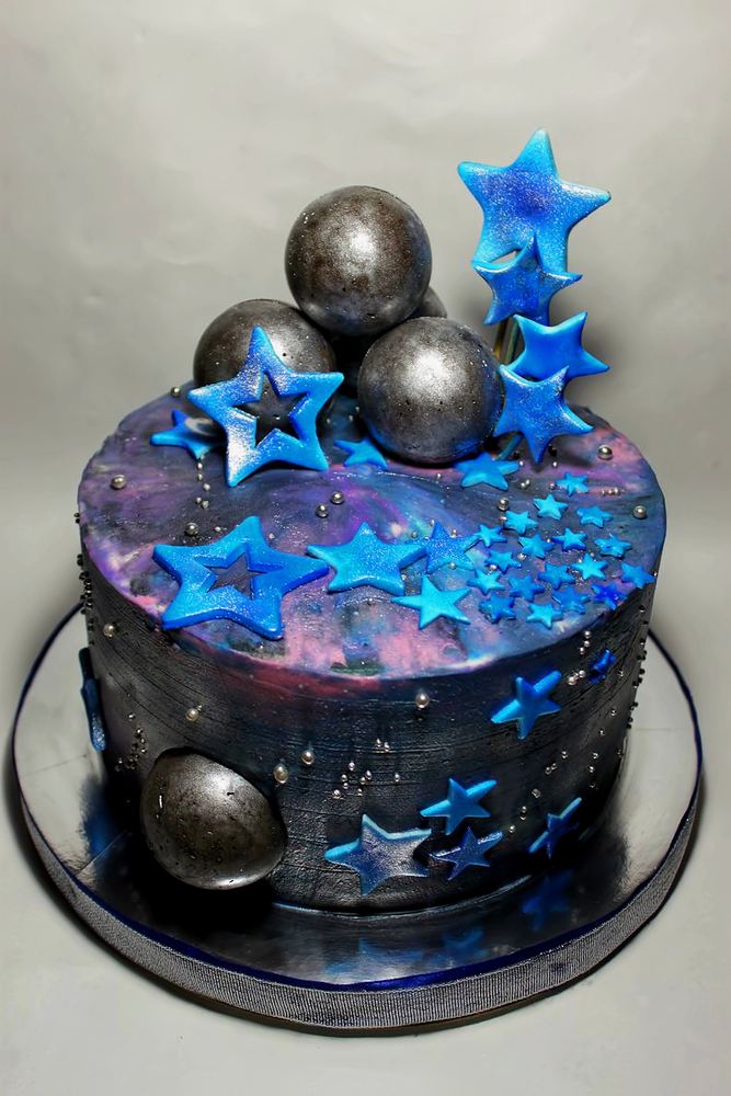 torte-spaziali-pasta-zucchero-3.jpg