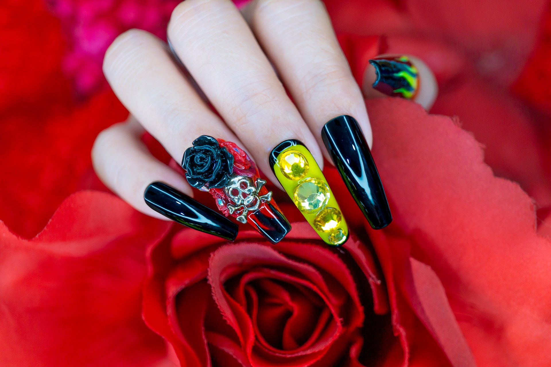 Come decorare le unghie per Halloween