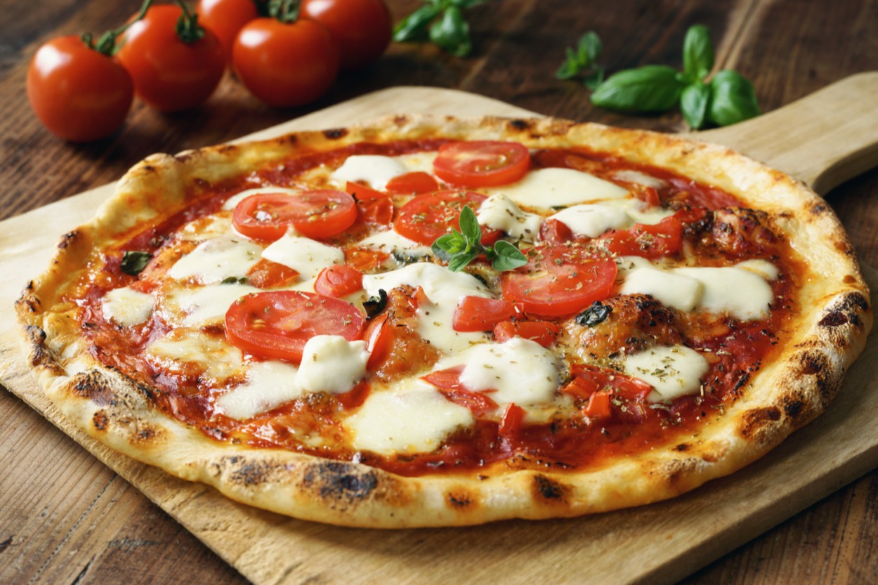 Quante calorie ha una pizza margherita e quali sono le pizze più leggere