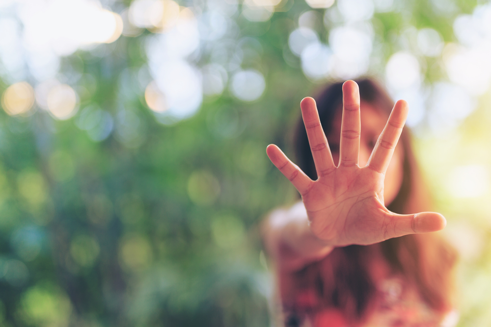 Giornata contro la violenza sulle donne: 5 poesie che emozionano