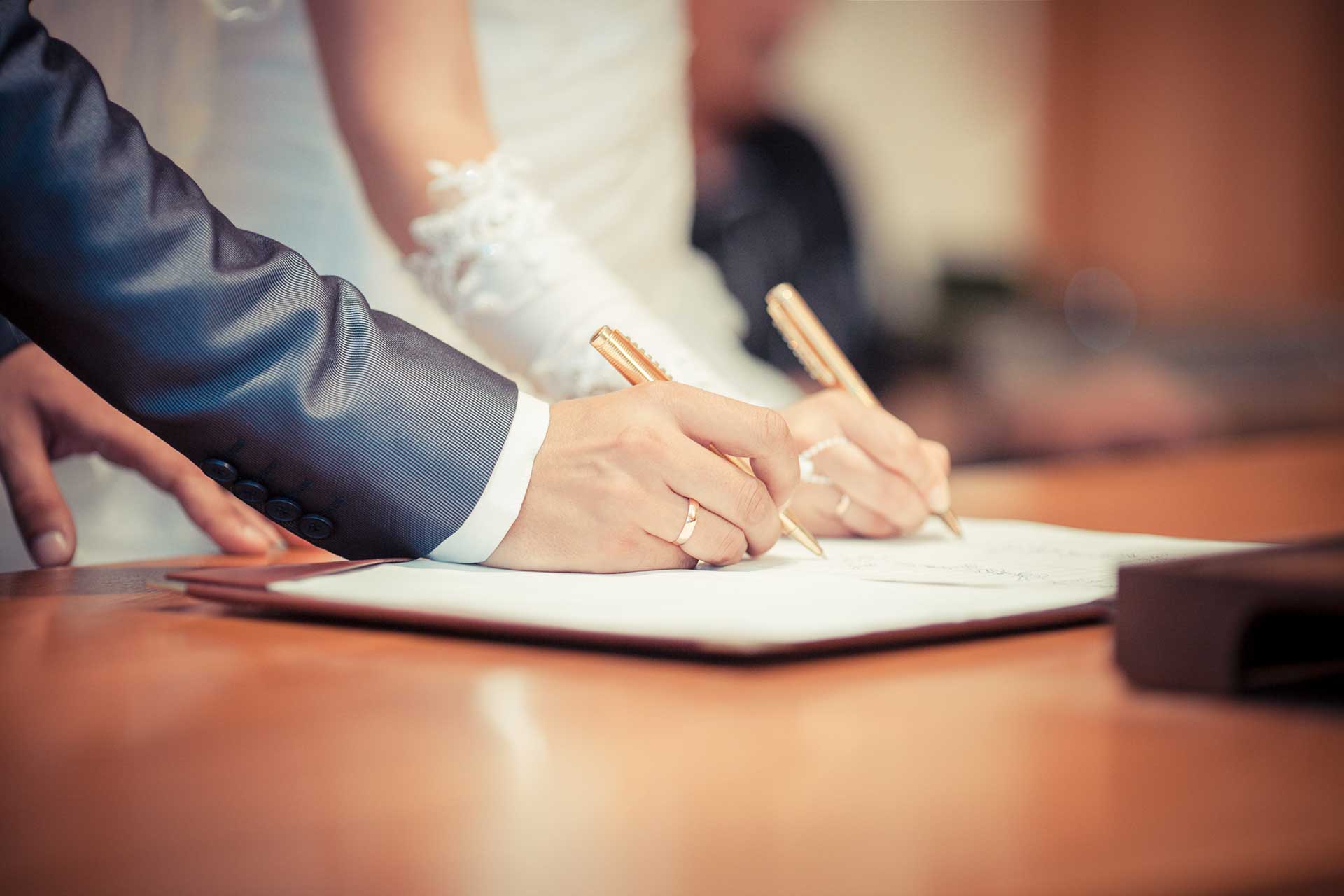 Cos'è l'estratto di matrimonio e a chi si chiede?