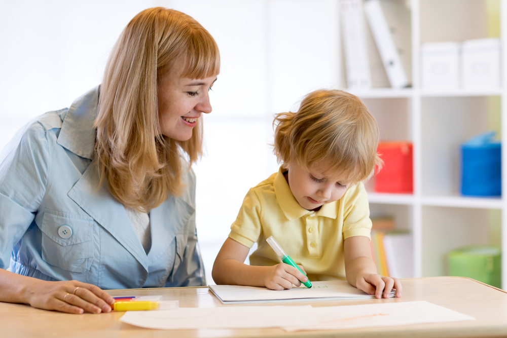 Disegni facili per bambini: come realizzarli con i numeri