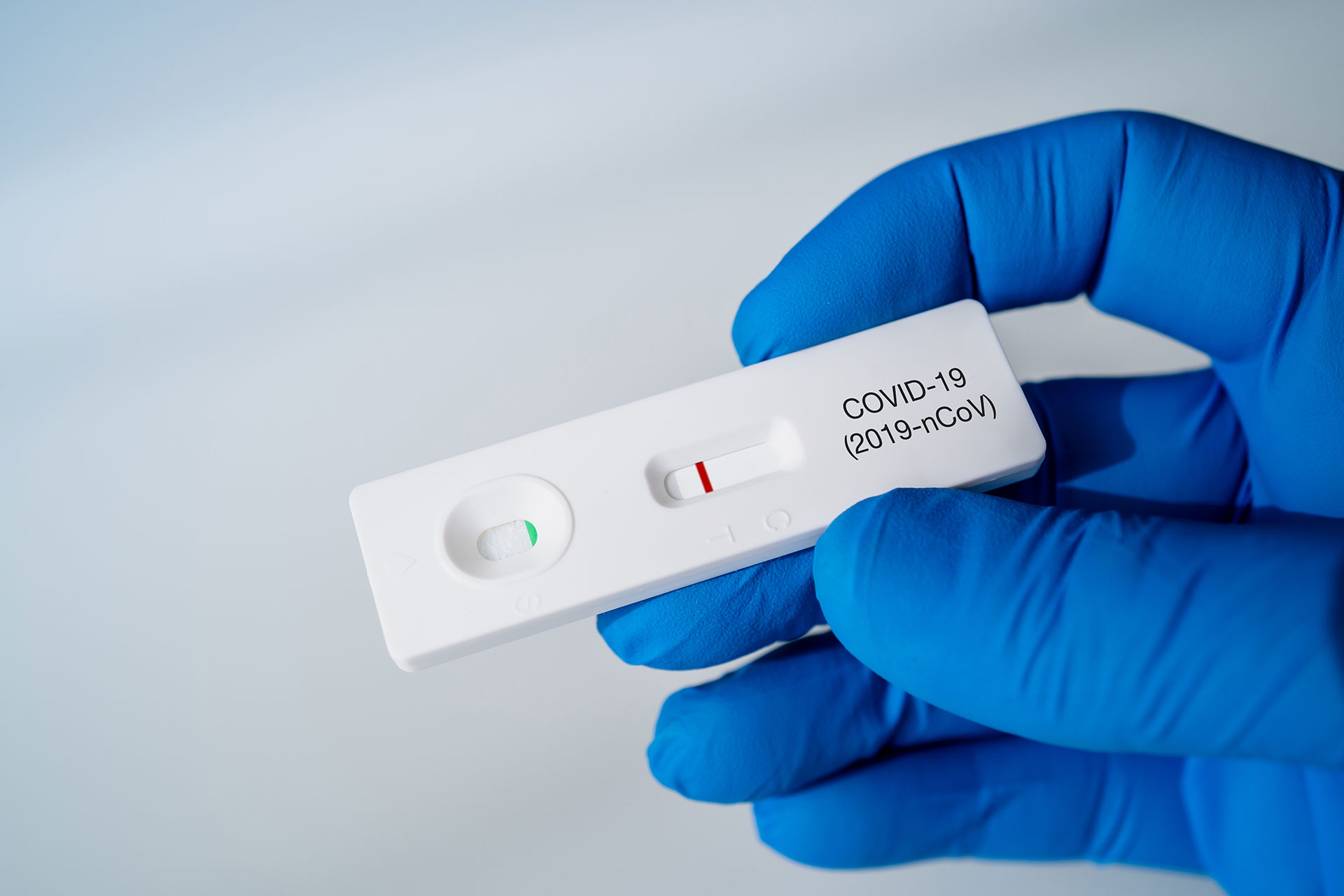 Dove gettare i test rapidi dopo averli usati in casa