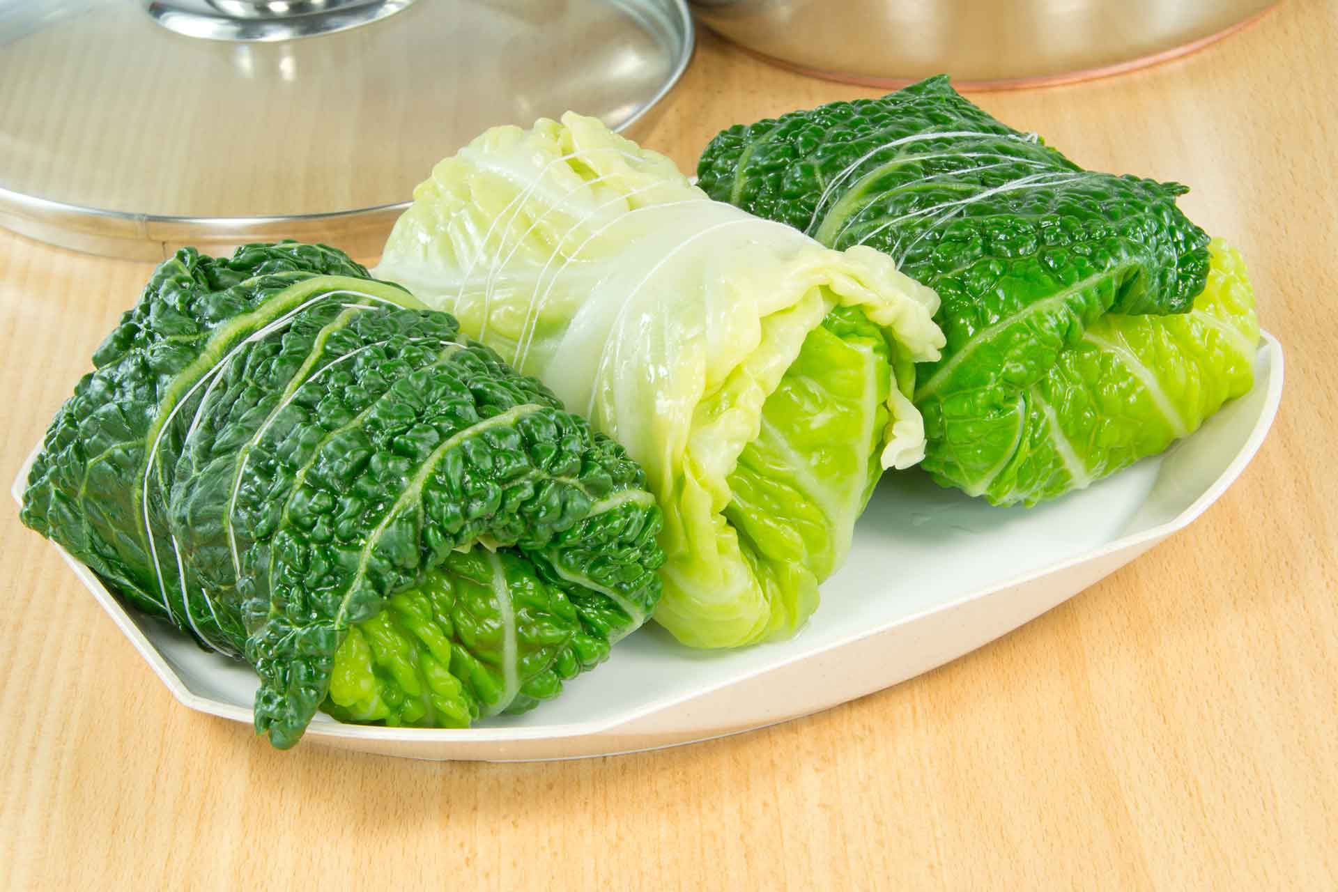 La ricetta degli involtini di verza con riso per un piatto completo unico