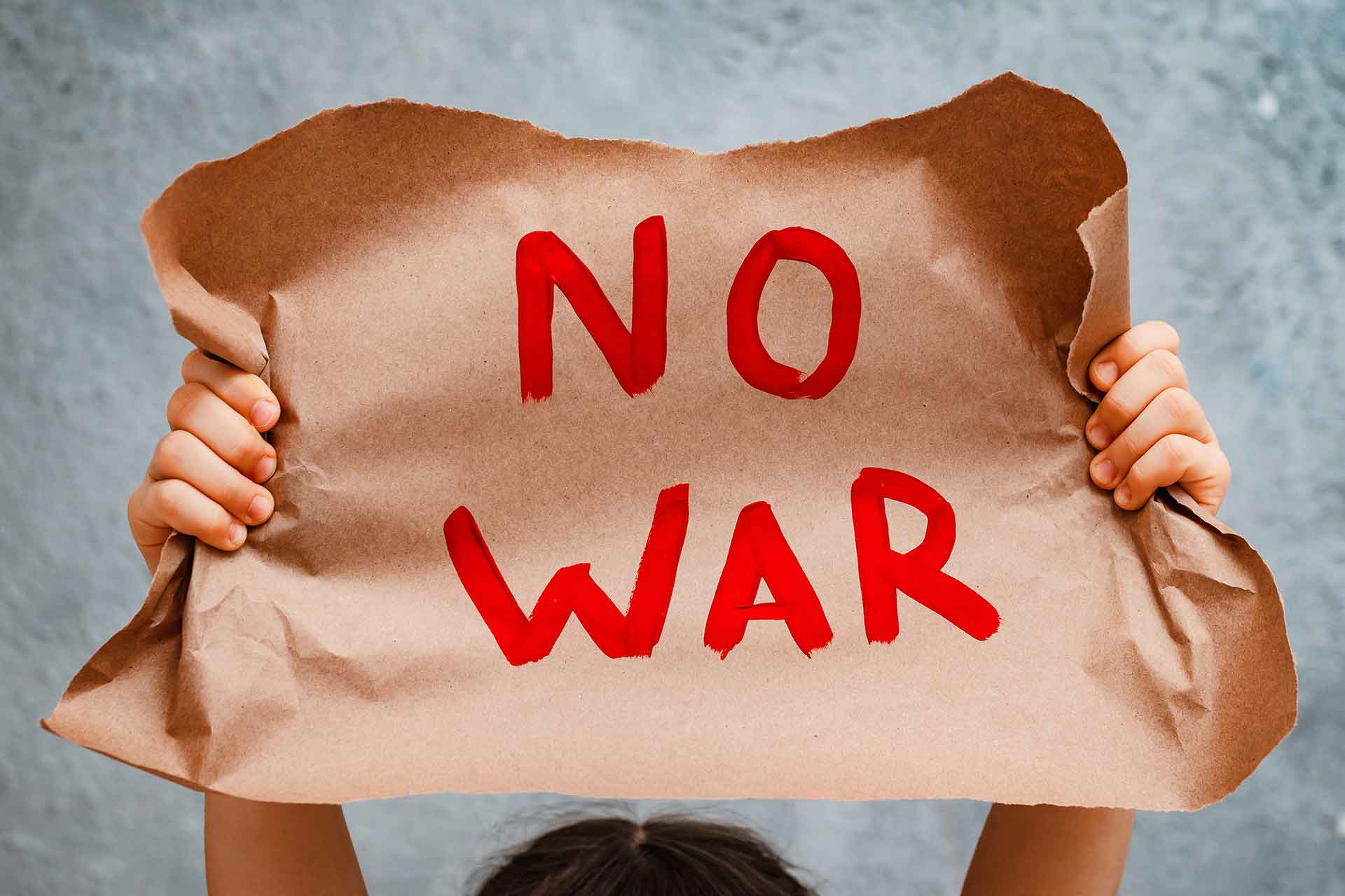 Spiegare la guerra ai bambini con le parole di Gianni Rodari