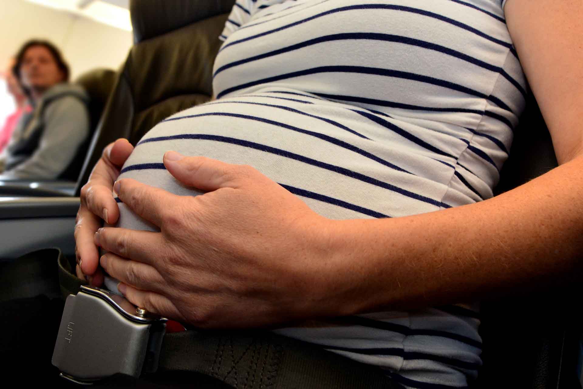 Viaggiare in gravidanza, i consigli utili per stare tranquille